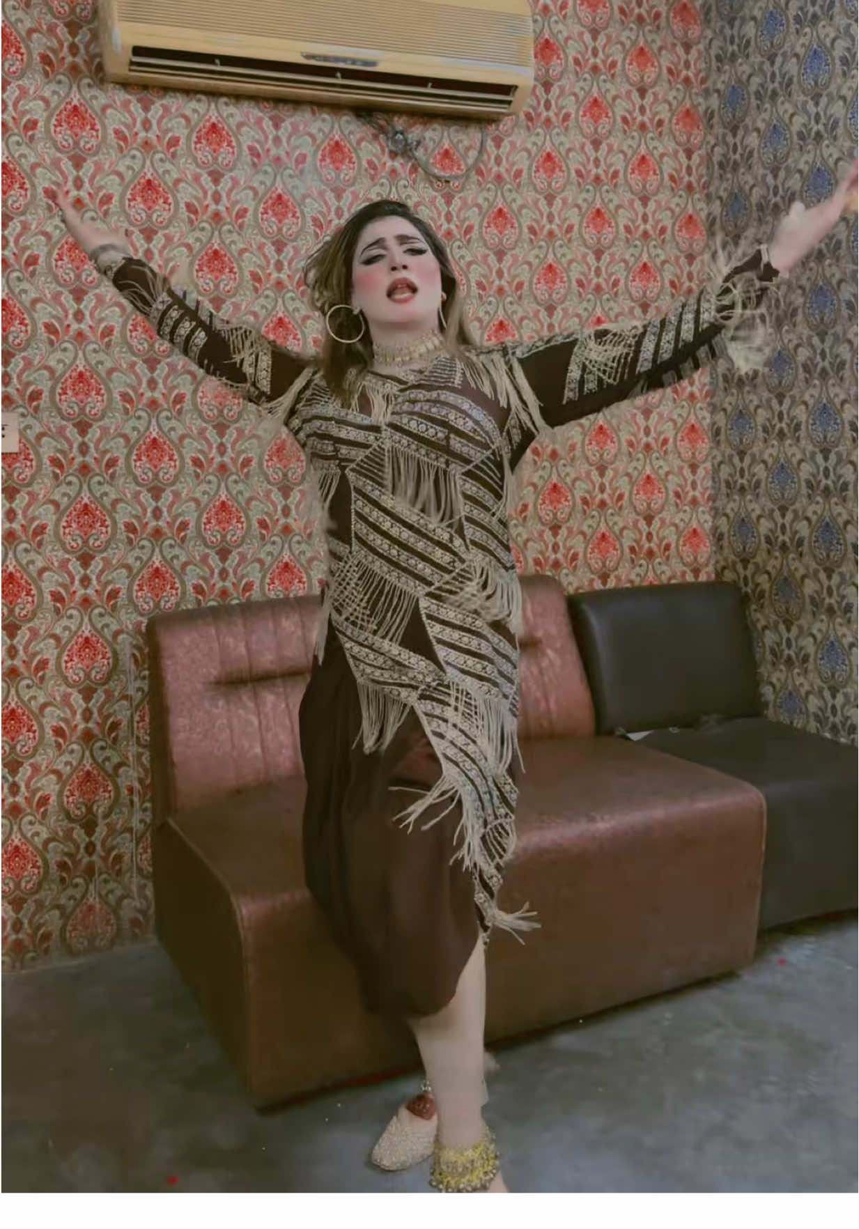Jo choni so karni aa ❤️#therealmehakmalik #maa #viral #foryou #ظلم 