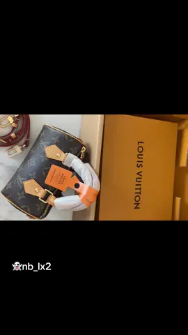 #minimalstyle #sacoche #luxl #tiktokshop #fashion 