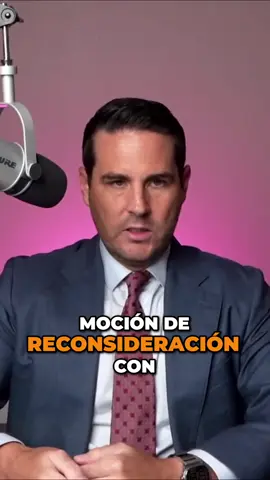 La moción de reconsideración con la oficina de asilo es difícil pero posible