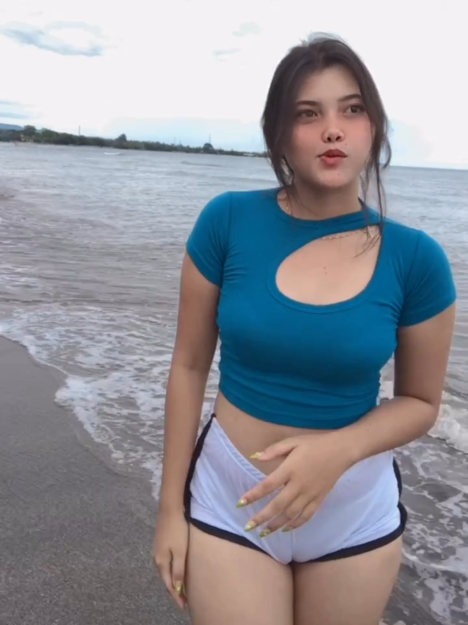 #လာကပြတာ😝 #ချစ်လားပြော🤪🦋🌸 #followme❤ #foryou #fyp 