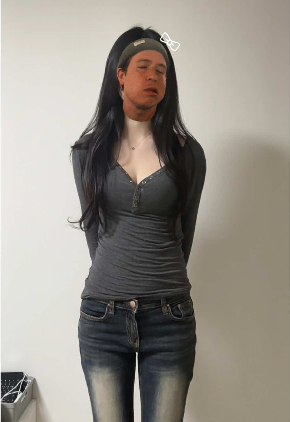 머리 자를때가 되었구나...