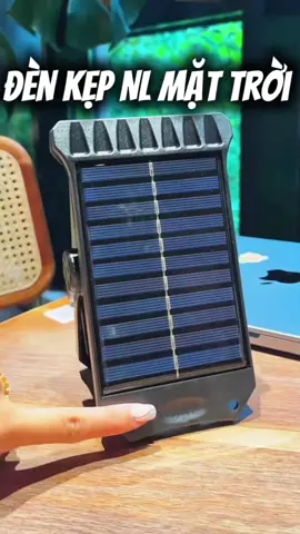 Đèn Kẹp Năng Lượng Mặt Trời #denkepnangluong #denkepnangluongmattroi #denlednangluongmattroi #dennangluongmattroi #noitrothongminh 