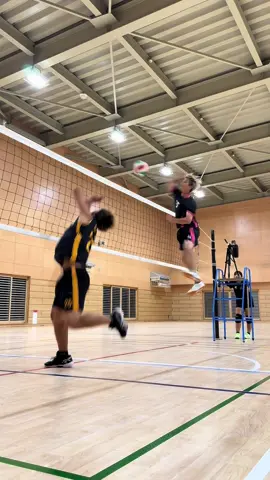 マイナステンポ！？ #volleyball #volley #haikyuu #ハイキュー #バレーボール  @たつ  @JUN🐶⚒🏐🥎  @ゆうにゃん🐔🐾【volleyball】  @まりん🌺🏐  @いちか🐼🏖️  @ゆの🏐💃 