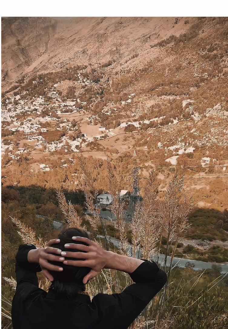 مينه د روح پټ راز دی، کله د جنت د خوند په څېر زړونه مستوي، خو چې ټوټه شي نو انسان د خپل وجود په خاورو کې هم د ارام سيوری نه مومي.” 🥺🫀🫴🏻 #ghanikhany #standwithkashmir #ghanikhan #sardaralitakar #viral  