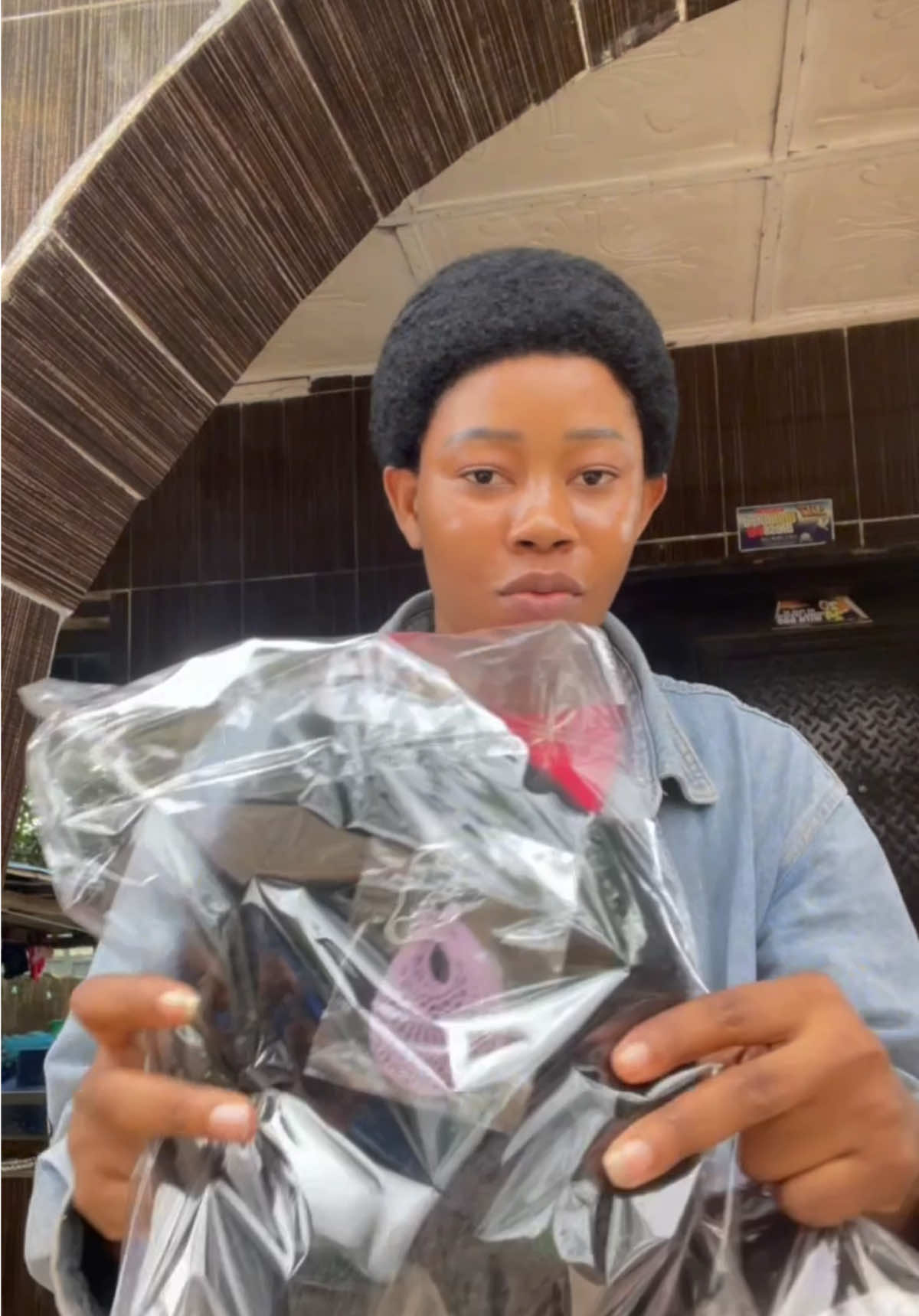 To order  Kindly screenshot the one u want, and send us dm on WhatsApp 08063900113 Or click of the link on my bio 👆  #kinkylowcutwig #wig #frontallowcutwig #skyhairs #afrokinkyhair