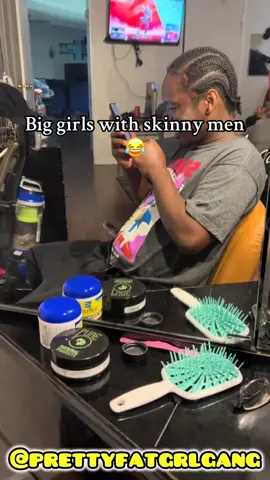 😂😂 Get you a skinny man, they said. It’ll be fun, they said. The “hammer time pants” took me clean out😂😂😫