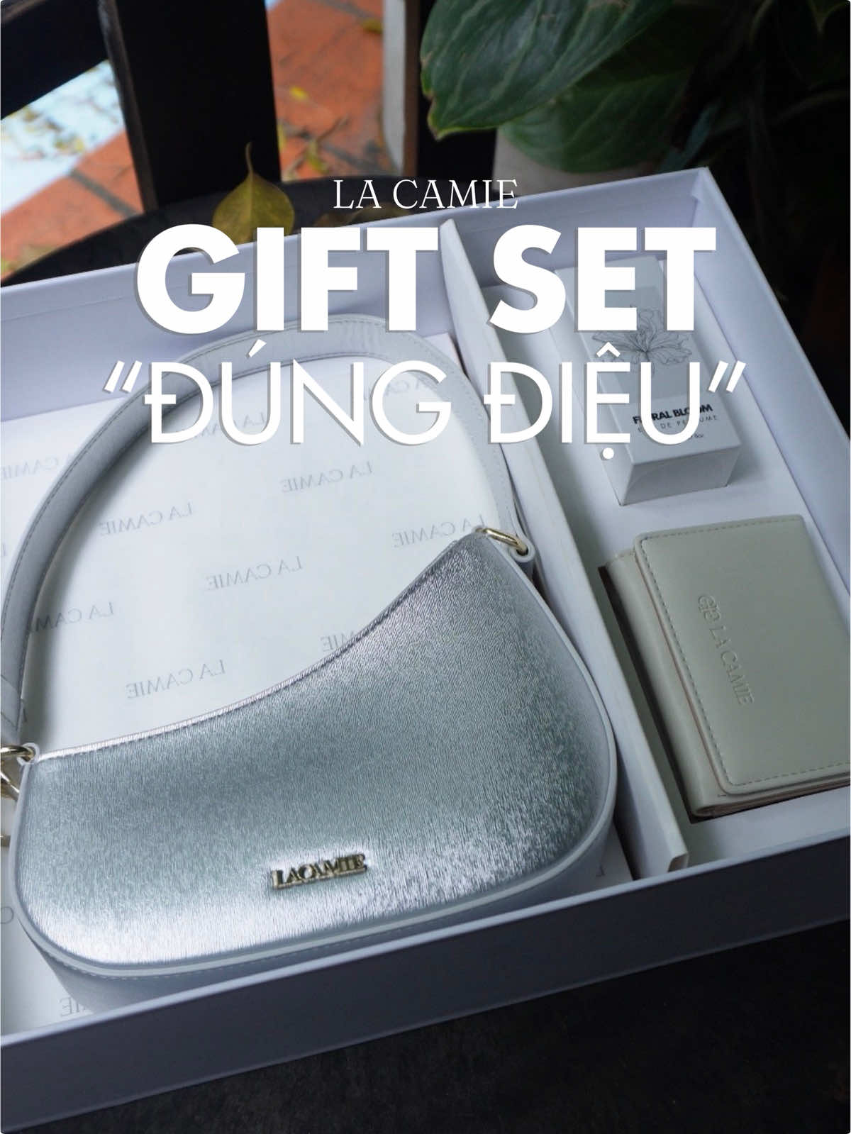 Đừng quên dành điều đặc biệt cho người mình thương #TikTokFashion #lacamie #fyp #traongotngaodungluc #phunuvietnam 
