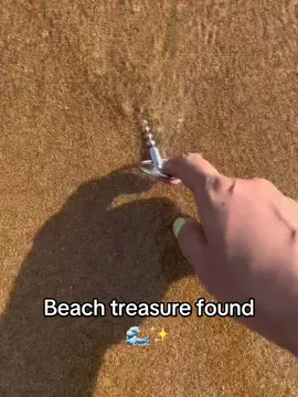 You got it😏 Silver pearls on the beach🌊✨#viral #foryou #beachvibes #mystery #unboxing 