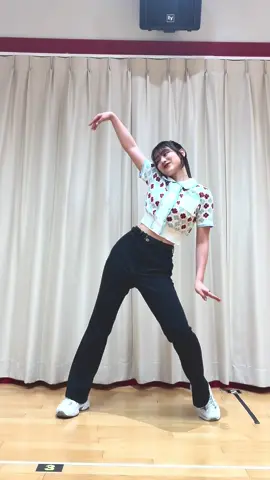 YURIさんに「撮っといたら！」と言っていただいたので🫶 #ナナニジ #dance 