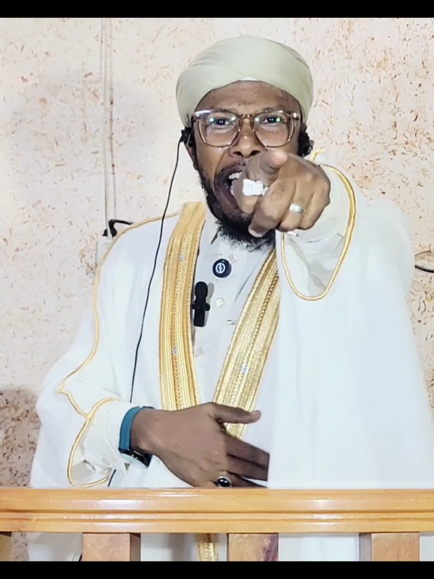 ● hakimhassen35: muslimaa fi irreecha hanga maayyitti dhaggeefadhu eegasii share godhi. #ethiopian_tik_tok #foryoupage #oromotiktok 