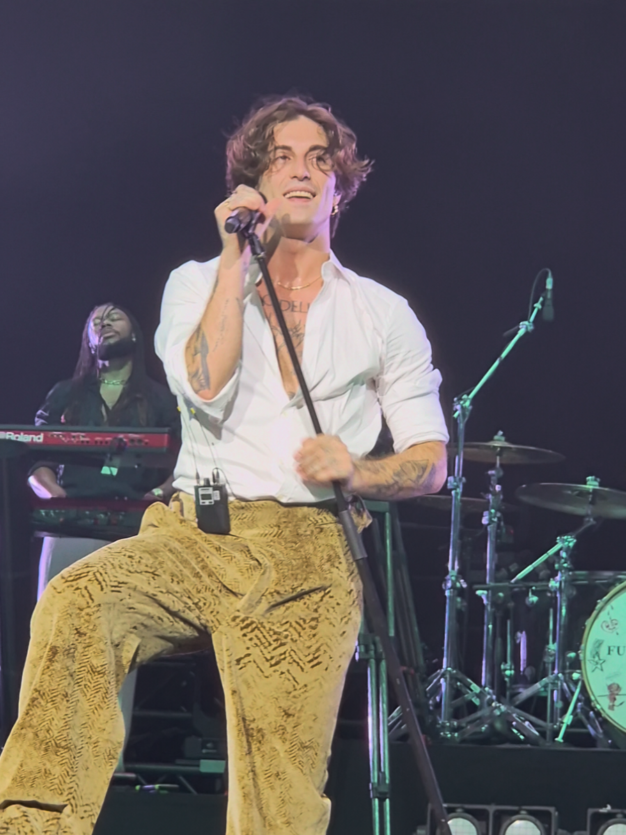 I can truly say that I had one of the best nights of my life🫶🏼🩷 I saw Damiano David🥹🩵 I came from Romania to see his concert in Brussels and I really loved his performance so much💜 I am so happy that I got this amazing opportunity❤️ I feel so blessed🙏🏻💛 I love you so much🥰 ✨️2/10/2025✨️ @Damiano David  #damianodavid #brussels #belgium #concert #funnylittlefears 
