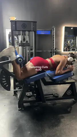 It’s never too late to start  #gymworkouts #legworkout #lowerbodyworkout #backexercises #workoutsforwomen 