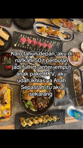 Dapet suami ganteng gapapa yang penting kaya aku pasrah ya Allah 🥺