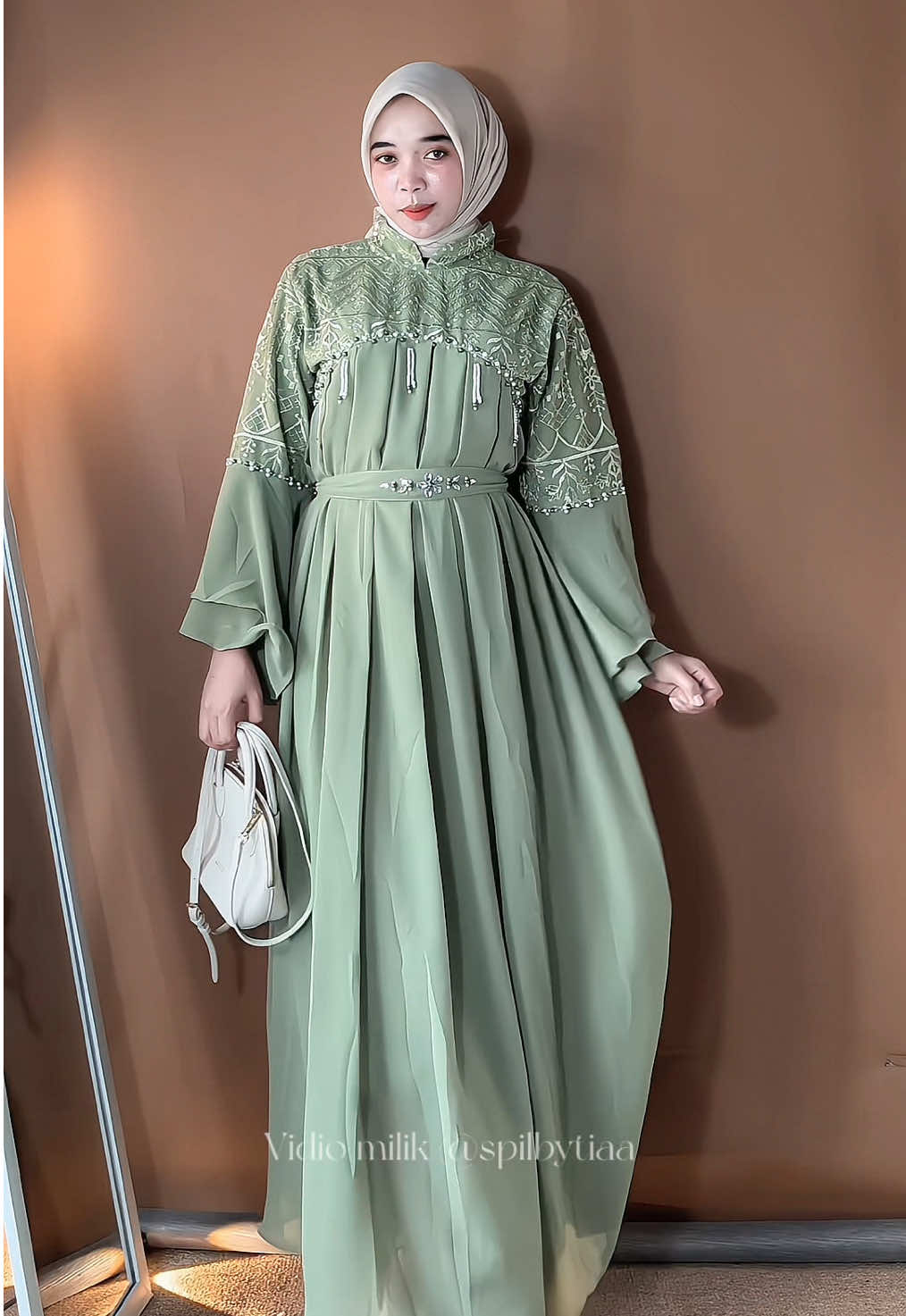 Dress mevvah banget 🥰 #dress #dressviral #dresskekinian 