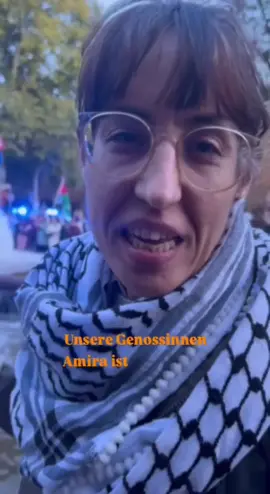 Die zweite Welle kommt! All eyes on @thousandmadleenstogaza hat 9 Boote in ihrer Flotilla darunter auch die nach Beschädigung durch die IDF reparierte Conscience. Es gibt zur Zeit keinen Begleitschutz durch Militärschiffe oder in irgendeiner anderen Form. Alle Regierungen der Welt lassen unsere Genoss:innen in ihrem humanitaren Einsatz genauso im Stich wie die Menschen in Gaza. Bitte helft uns weiter Druck zu machen und fordert mit uns gemeinsam unter anderem den uneingeschränkten Zugang zu humanitärer Hilfe via See und Land, ein vollständiges Ende der Waffenlieferungen an Israel, keine kolonialen Entscheidungen zur Zukunft Palästinas über die Köpfe der Palästinenser:innen hinweg. Geht dafur auf die Straßen! Streikt! Die deutschen Gewerkschaften waren viel zu lange still. Bringt sie an den Tisch, damit sie sich an den Flughäfen und Seehäfen einsetzen. Schreibt dem Auswärtigen Amt. Gaza zählt auf euch! Carpe Diem!