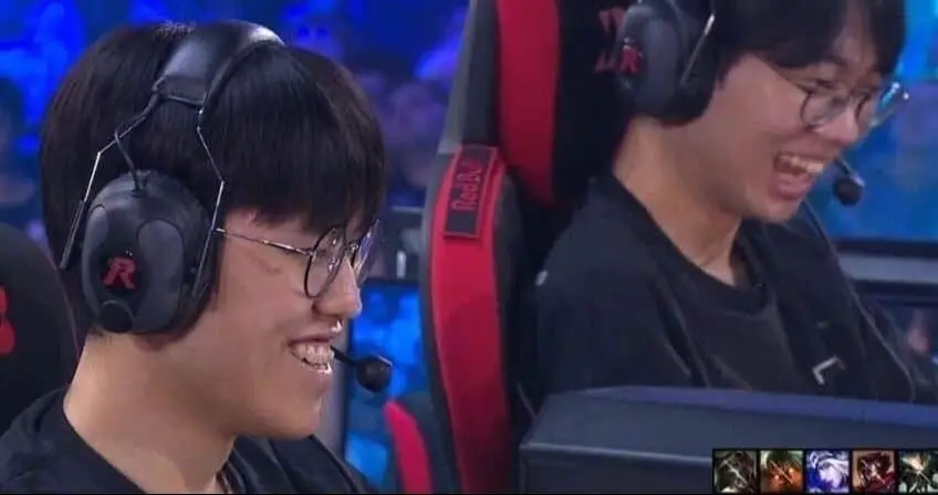 _____ (Ảnh kèm bài)  X Doran.  ??: 