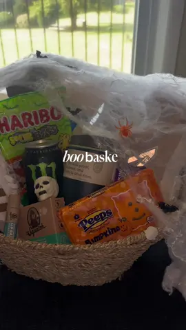 a little boo basket for my boo 👻 I think I want those new balances for me lol this came out so cute! my first boo basket 🤭 #boobasket #boobasketideas #vlogtober #giftideas #nationalbfday 