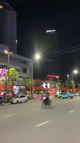 Hà Tĩnh về đêm❤️#38hatinh #tphatinh38 #vincomplaza #phandinhphung #xuhuongtiktok 
