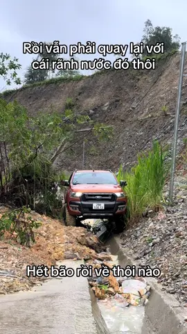 Đi mãi rồi cũng quen thôi. #fordranger 