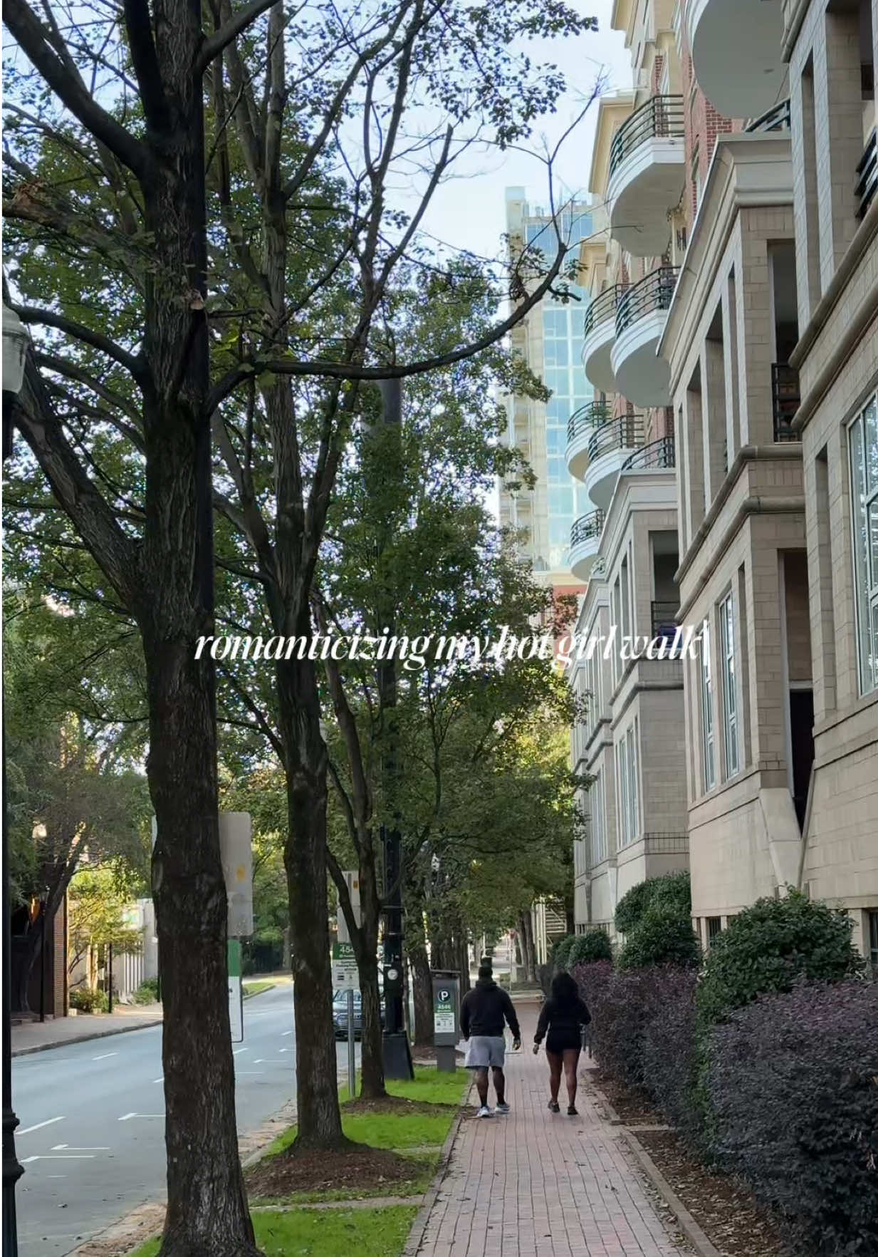 Yall could never make me hate uptown  #uptownclt #charlottenc #hotgirlwalk #thingstodoincharlotte #charlottecontentcreator #charlotteinfluencer #CapCut 