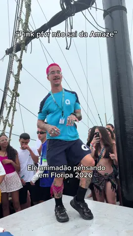 Ele tá fechado comigo 🤝#FloripaComAmaze #amazetravel #formatura 