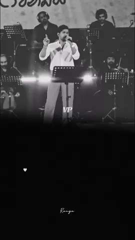 අම්මා ❤️‍🩹 #foryou #fyp #Sinhalasong #raveenkanishka #livesinging 