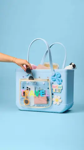 ✨ Meet the NEW Bogg Bits & decorative inserts! ✨ Your Bogg, your style — make it perfectly YOU. 🌸💙 Mix + match the cutest new arrivals to fit busy days, gamedays, and everything in between.