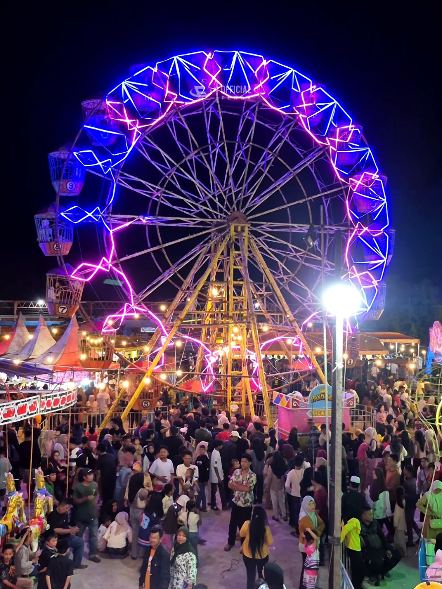 Malam Minggu Di Pasar Malam Tembilahan #tembilahan_riau_indonesia  #indragirihilir #pasarmalam #2025 