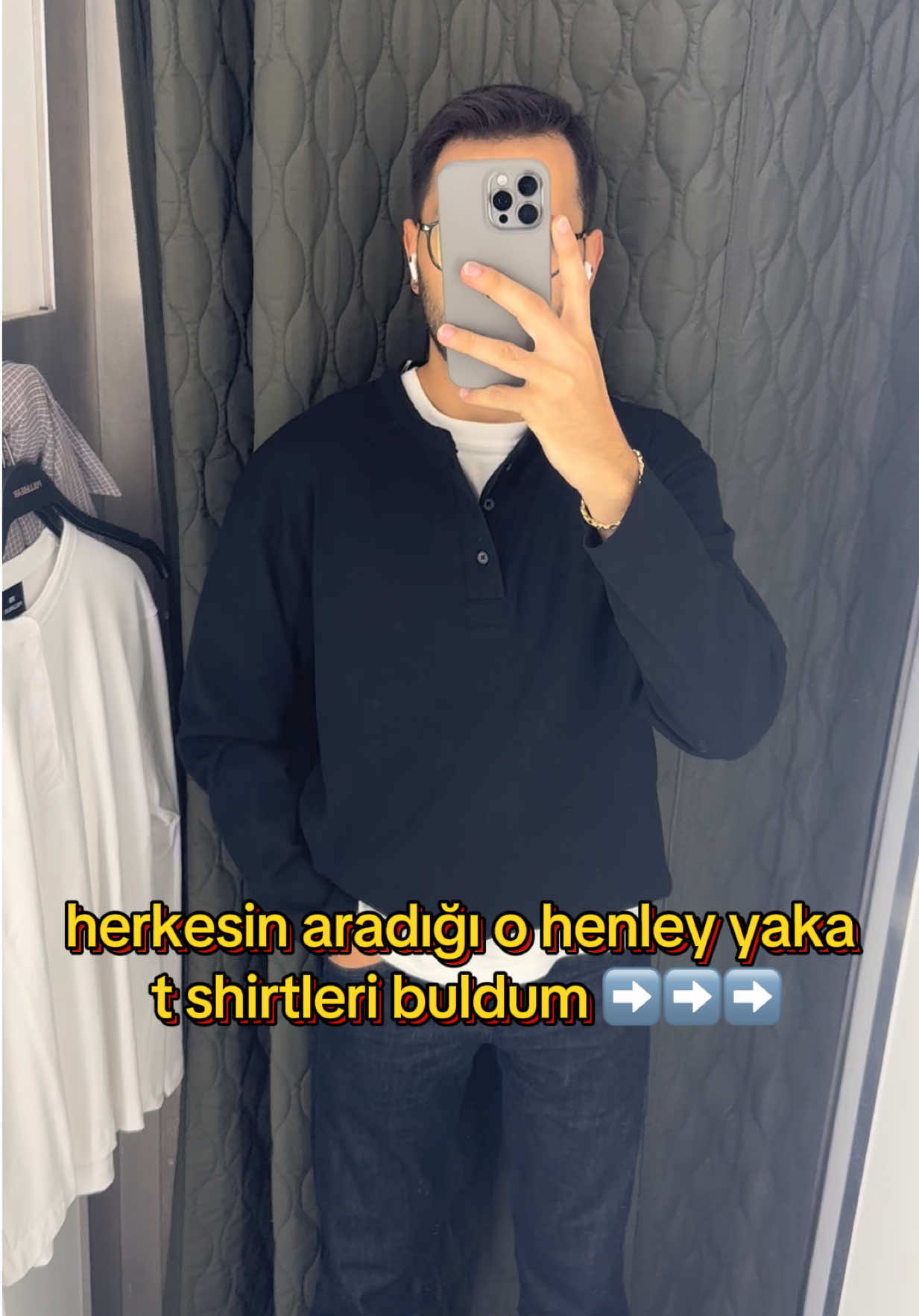 Şu an herkesin aradığı Henley yaka T-shirtleri Pull & Bear’da buldum. 👀Kumaşı kalın ve kalıbı mükemmel. Kaçırmadan alın!💪🏻 7152/513/800 #henleytshirt #kombinönerileri #fyppppppppppppppppppppppp #menstyle #öneçıkar 