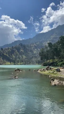 sangat indah🏔️✨ #rinjanilombok #gunungindahindonesia #fyppppppppppppppppppppppp 