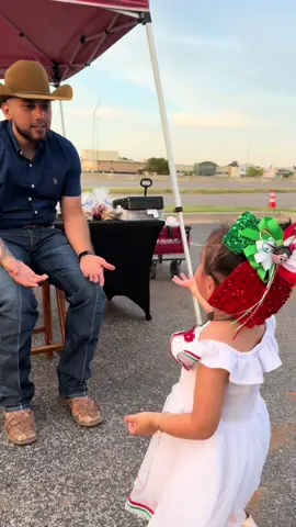 Mi corazón tenía tanto tiempo que no sentía algo tan bonito y tan puro ❤️@Gomez Western Wear Shop 