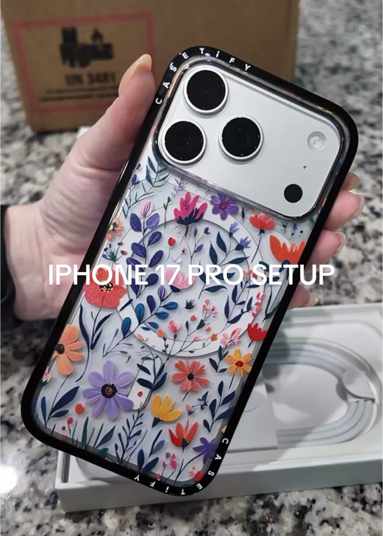 setting up my new @apple iPhone 17 Pro in Silver with my @CASETiFY in Spring Blossom #apple #iphone17pro #casetify #iphoneunboxing #microinfluencer 
