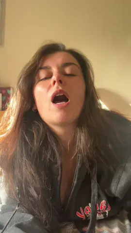 I spent an hour recording the second half of the video so please blow it up hehe   #tears #sabrinacarpenter #mansbestfriend #fullglam @Sabrina Carpenter 