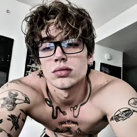 I love to get 2 onnn @Vinnie #vinniehacker #fyp #edit #vinniehackeredit #viral 