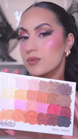 It’s giving Duvalín energy — sweet, smooth, and irresistible 🍓🤎🩷 @Painted @James Charles #basiccanvaseyeshadowpalette #eyeshadowtutorial 
