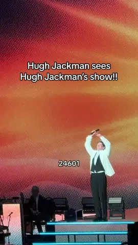 it’s giving the spiderman meme #hughjackman #nyc #radiocity @Tiernan 