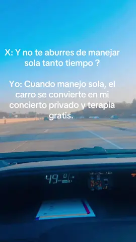 Recuerdo que años atrás me estresaba el tráfico , pero la vida me ha enseñado a tener más paciencia y disfrutar el tiempo manejando , me encanta poner música , escucharla , cantarla , la verdad es una terapia y un placer , ayer me atore en tráfico por un buen tiempo a causa de un accidente , pero es algo inevitable no podía hacer nada más que poner música , tomar mi café y cantar 😬😉#aprovechandoeltiempo #alvolante #lamusicaesterapia #lospaisajesqueDiosnosda #rumboaltrabajo 