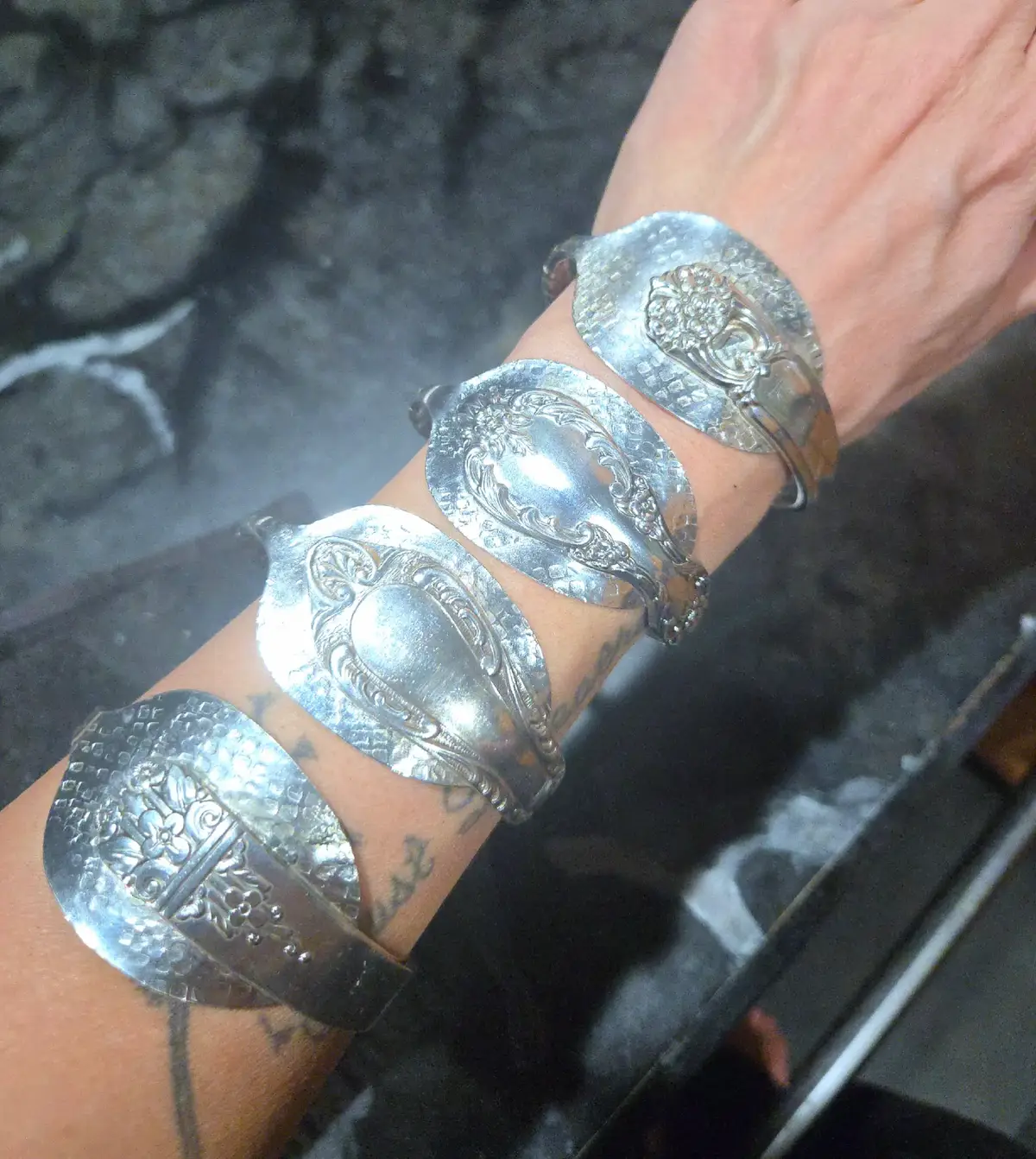 I made these from vintage silverplated spoons! ❤️🥄❤️