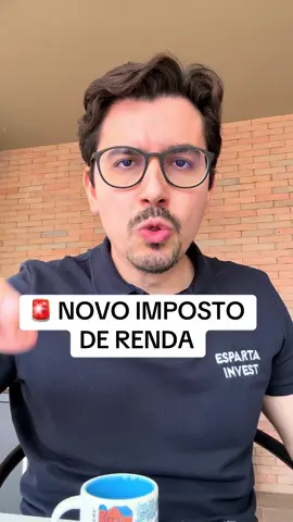 🚨 NOVA TABELA DO IMPOSTO DE RENDA 2026 - ENTENDA COMO FUNCIONA A Câmara dos Deputados aprovou em outubro de 2025 o projeto que muda o Imposto de Renda no Brasil. Entenda quem será beneficiado e quanto você vai economizar! 📋 RESUMO DAS NOVAS REGRAS: ✅ ATÉ R$ 5.000: ISENÇÃO TOTAL de Imposto de Renda ✅ R$ 5.001 a R$ 7.350: Desconto parcial (você paga menos!) ❌ ACIMA DE R$ 7.350: Volta à tabela normal (sem mudanças) 💰 EXEMPLOS PRÁTICOS - SALÁRIO LÍQUIDO: • R$ 6.000 bruto → R$ 5.350 líquido (ECONOMIZA R$ 6.904/ano!) • R$ 8.000 bruto → R$ 7.001 líquido (ECONOMIZA R$ 11.743/ano!) • R$ 10.000 bruto → R$ 7.456 líquido (sem economia) • R$ 20.000 bruto → R$ 14.706 líquido (sem economia) 🎯 QUEM MAIS GANHA: A classe média com salários entre R$ 5 mil e R$ 7,3 mil é a grande beneficiada! ⏰ QUANDO COMEÇA: Projeto aprovado na Câmara e aguarda aprovação no Senado. Se aprovado, vale a partir de 2026. ----- 💬 Deixe nos comentários: qual é o seu salário e quanto você vai economizar? 👍 Curta e compartilhe para ajudar mais pessoas a entenderem! #noticias #economia #investimentos #finanças #dinheiro 