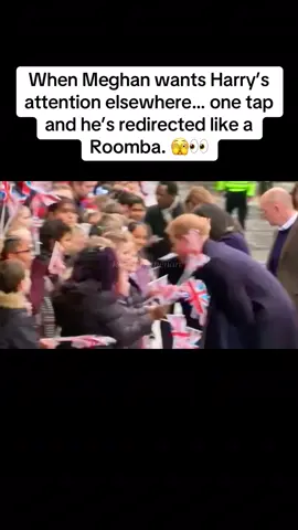 When Meghan wants Harry’s attention elsewhere… one tap and he’s redirected like a Roomba. 🫣👀 Birmingham, March 2018 #MeghanMarkleExposed #MeghanMarkleIsANarcissist 