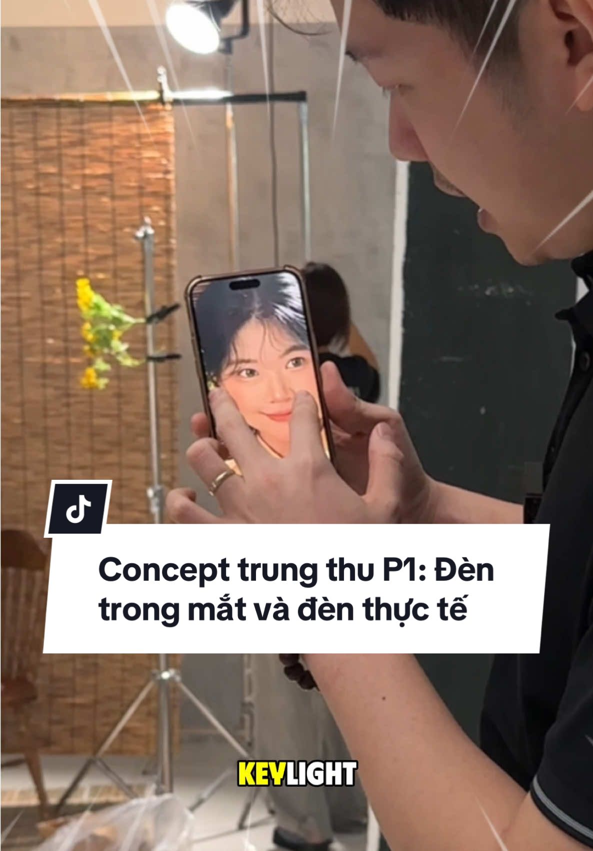Concept trung thu P2: Đèn trong mắt và đèn thực tế #photo #makeup #founderminhtristudio #photominhtri #minhtristudio #action #LearnOnTikTok #studio 