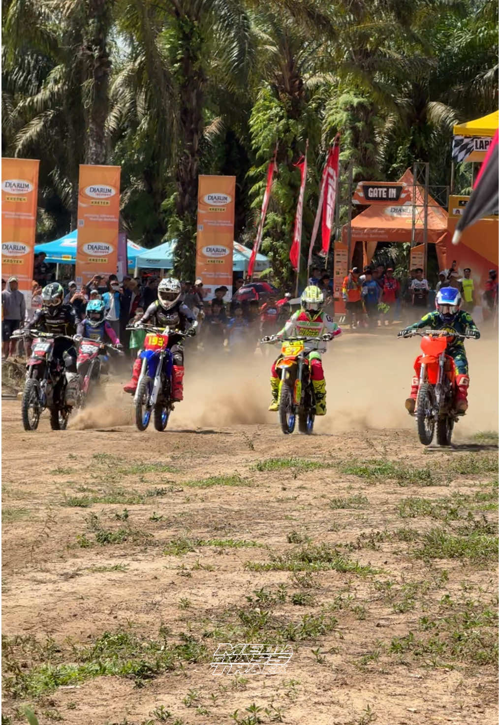 MOTO 1 BEBEK MODIFIKASI PRO LAMPUNG🏁 #fypage #grasstrack_id #mediagtx #bebekmodif130cc #motocross 