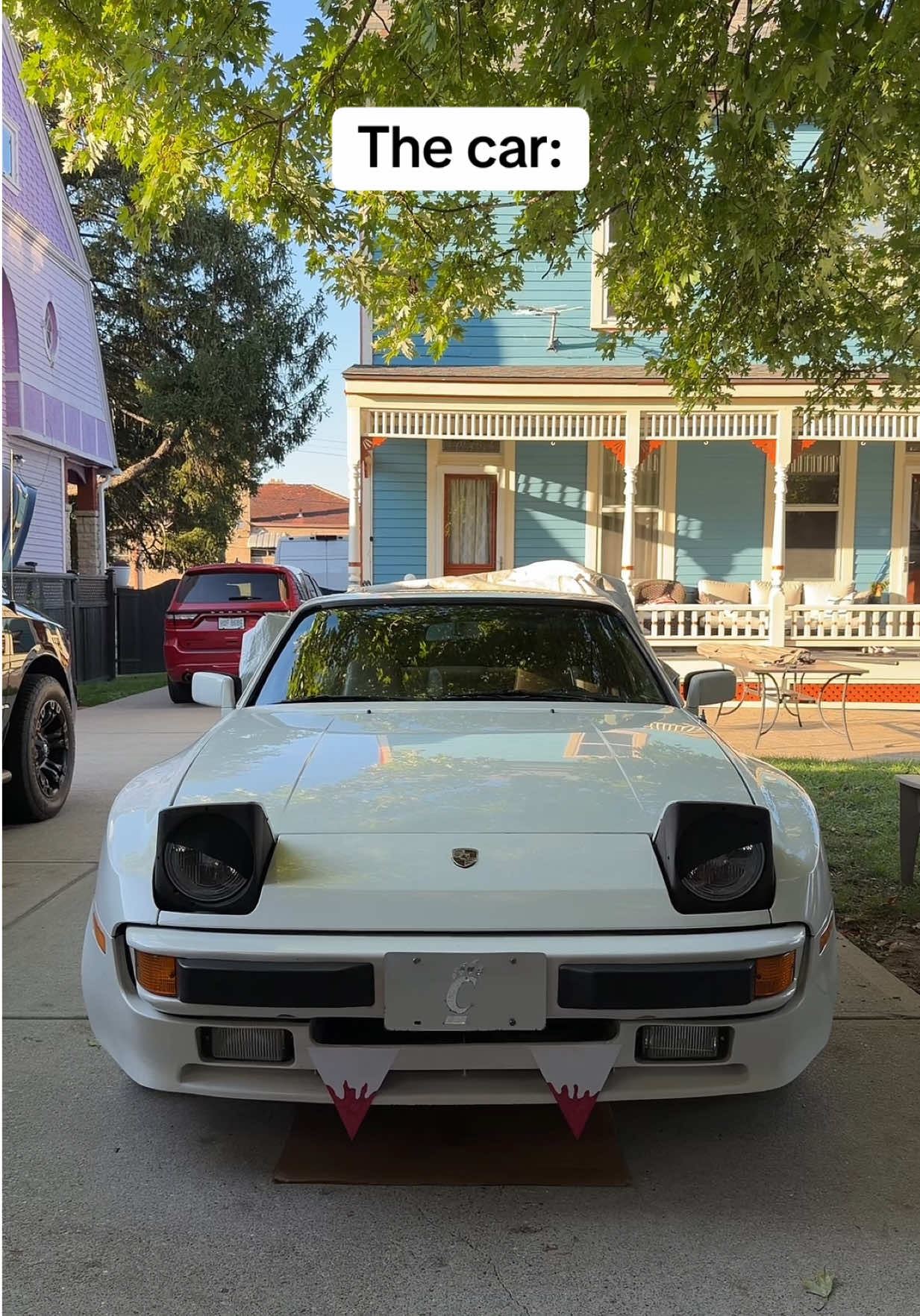 Guys I’m scared, my car has turned to evil car  #porsche944 #halloween #evilcar #carmeme #evileyes 