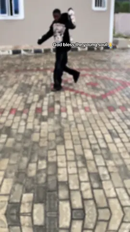 #macarenaremix 