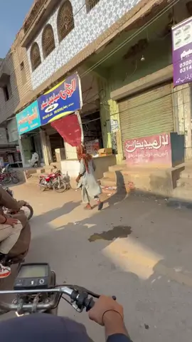 BABA JII KA BHAGNA DEKHAIN 
