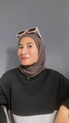 Kacamata fashion lensa hitam  #kacamataantiradiasi #kacamatafashion #kacamatamurah #kacamatagaya #modalkontendoang 