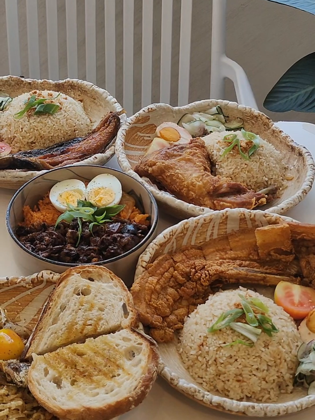 wag ka na magpanggap! Pumunta ka na alam kong cravings mo din to😂🤣 @Tea 'n Dough  #coydeleon #trendingcafe #fyp #teandoughcafe #sampalocmanila 