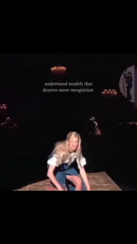 icons!! #models #underrated #underratedmodels #stellahanan #imgmodels 