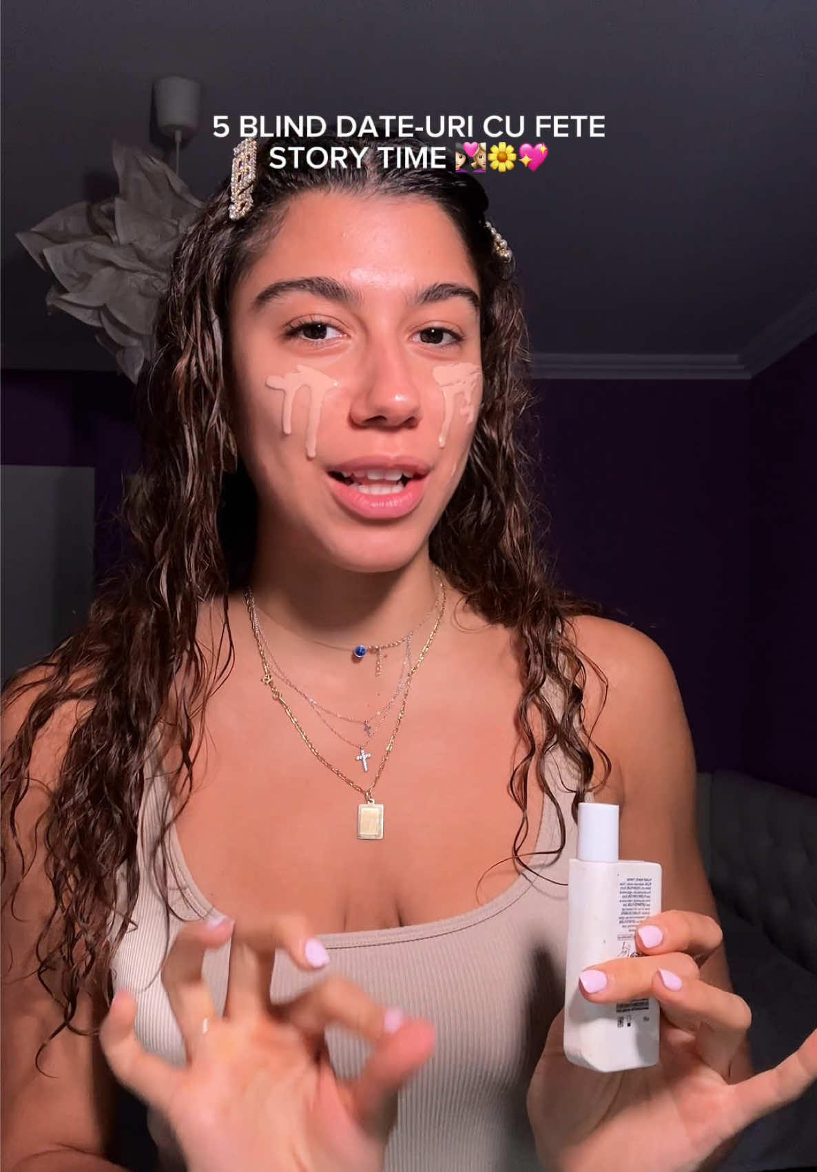 5 blind date-uri cu fetele din orașul în cafe tocmai m-am mutat? i’m in!! 💖let me tell u how it went….  odată cu mutarea mea din Bucuresti, am devenit tot mai deschisă sã cunosc persoane noi si totodată să-mi ies din zona de confort...am iesit deja cu 5 fete si sunt extrem de happy ca am cunoscut niste persoane asa faine. sa creez conexiuni is my new thing now si abia astept sa imi fac cel mai tare grup in Timisoara 👩🏻‍❤️‍👩🏼 #grwm #storytime #makeup #getreadywithme #blinddate  