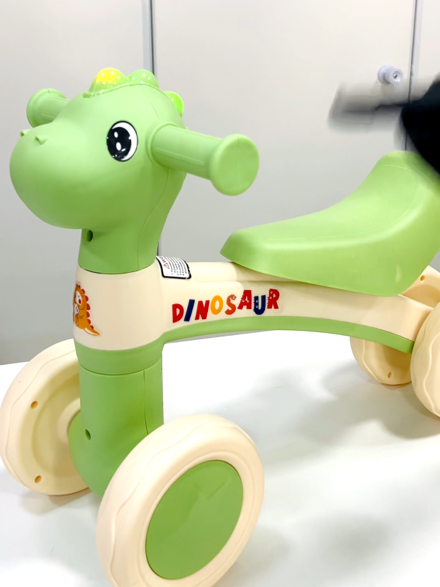 Motoca de Equilíbrio Dino com Som. . . ✅Nova Loja de Brinquedos🧸 em 𝐒ã𝐨 𝐉𝐨𝐬é 𝐝𝐨 𝐑𝐢𝐨 𝐏𝐫𝐞𝐭𝐨 𝐒𝐏 😃Centenas de Brinquedos na Promoção com até 50% 𝒅𝒆 𝑫𝒆𝒔𝒄𝒐𝒏𝒕𝒐𝒔. Av. Potirendaba 3920 Cidade Jardim 𝐋𝐎𝐉𝐀 𝐀𝐁𝐄𝐑𝐓𝐀: 𝗦𝗲𝗴 𝗮 𝗦𝗲𝘅𝘁𝗮: das 9:00 as 18:00hs 𝗦𝗮𝗯𝗮𝗱𝗼𝘀: das 9:00 a 14:00hs 𝗗𝗼𝗺𝗶𝗻𝗴𝗼𝘀 𝗲 𝗙𝗲𝗿𝗶𝗮𝗱𝗼𝘀: Fechado . . . . . . . . . . . #lojaodosbrinquedos #lojadebrinquedos #brinquedos 